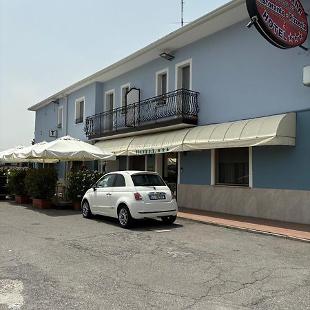 Hotel Ristorante Amalfitana Dello エクステリア 写真
